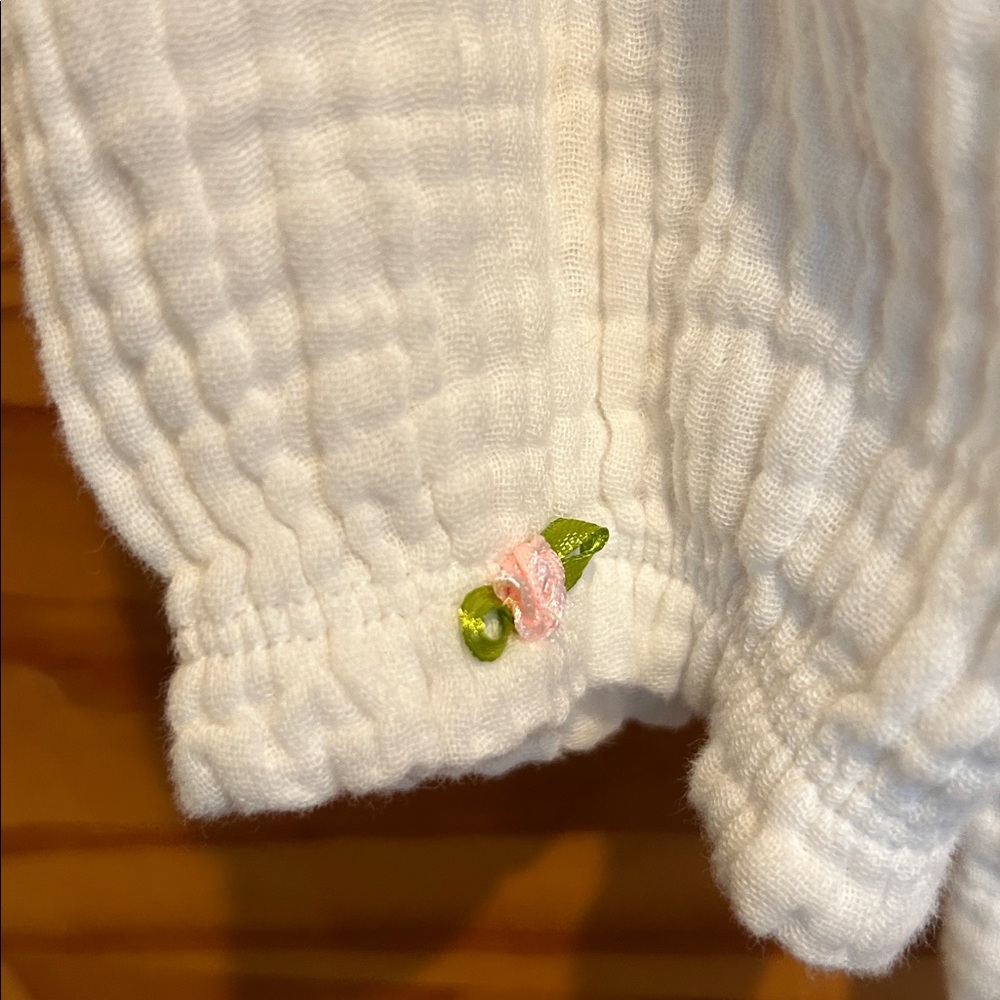 100% Soft Cotton Woman’s Shirt - Picture 3 of 6